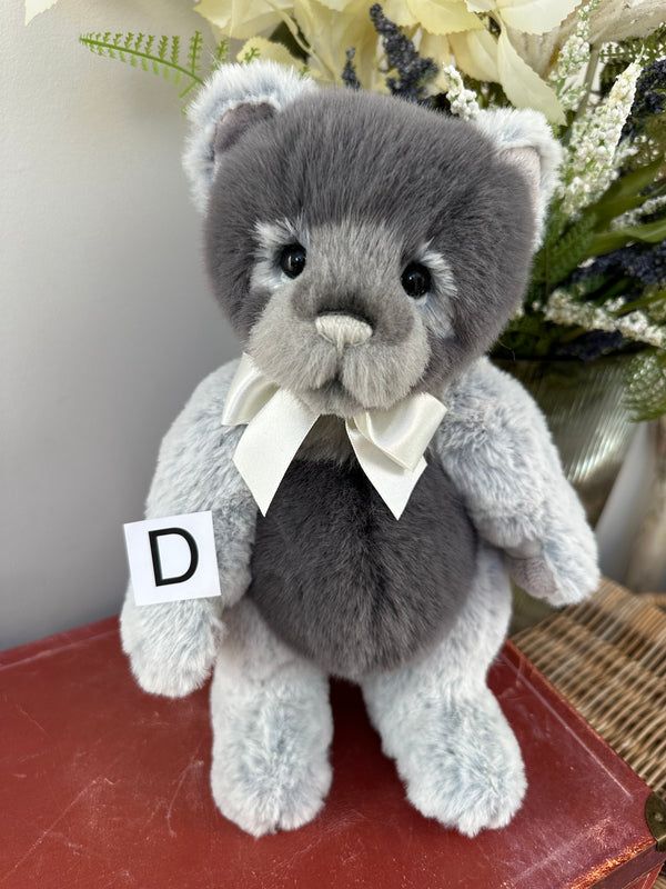 Miss Hap Charlie Bears Standing Plush Collection Teddy Bear