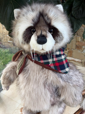 Inspector Rummage Charlie Bears Standing Plush Limited Edition Racoon No 458