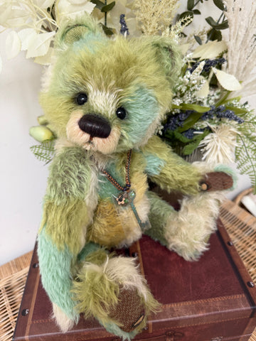 Fingal Isabelle Collection Limited Edition Charlie Bears No 258