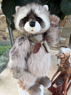 Inspector Rummage Large Charlie Bears Standing Plush Limited Edition Racoon No 465