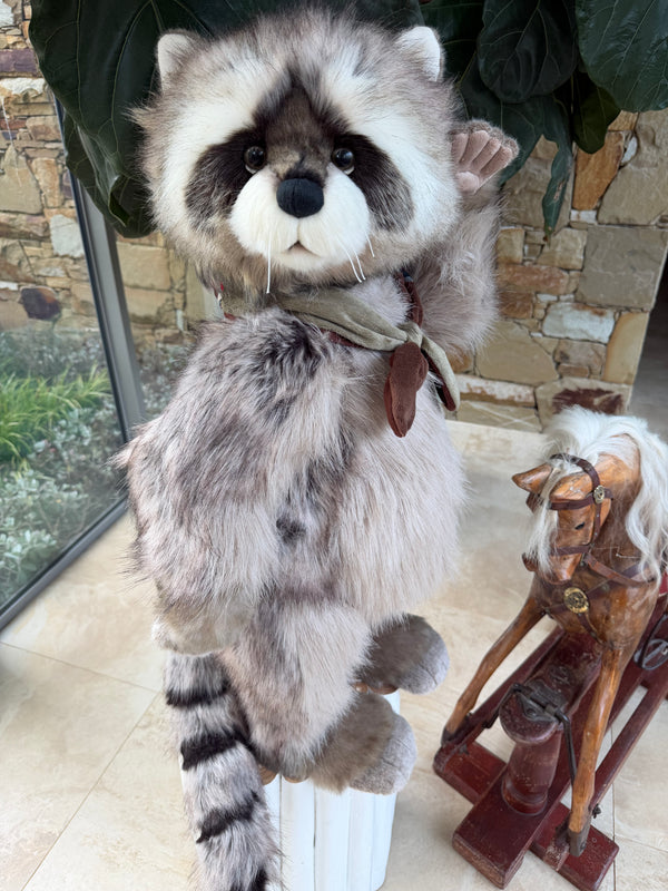 Inspector Rummage Large Charlie Bears Standing Plush Limited Edition Racoon No 465