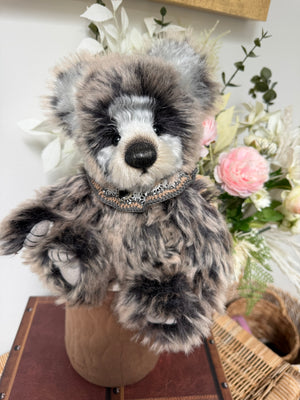 Pebbleshire Isabelle Collection Limited Edition Teddy Bear No 134