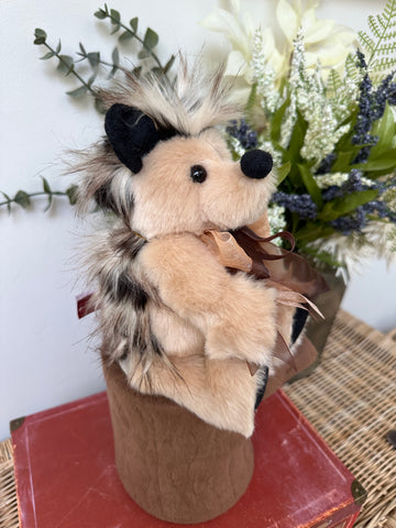 Hedge small Plush Charlie Bears Hedgehog