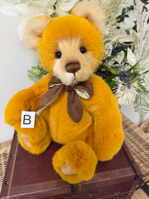 Mrs Jones Charlie Bears Golden Plush Collection Teddy Bear