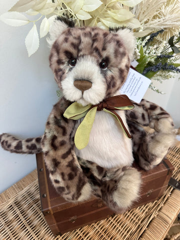 Flapdoodle Plumo Limited Edition Charlie Bears New Release Collectable