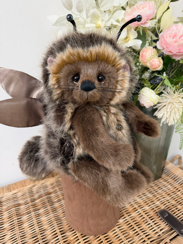 Tizzie Whizie Signature Collection Charlie Bears Limited Edition No 1404