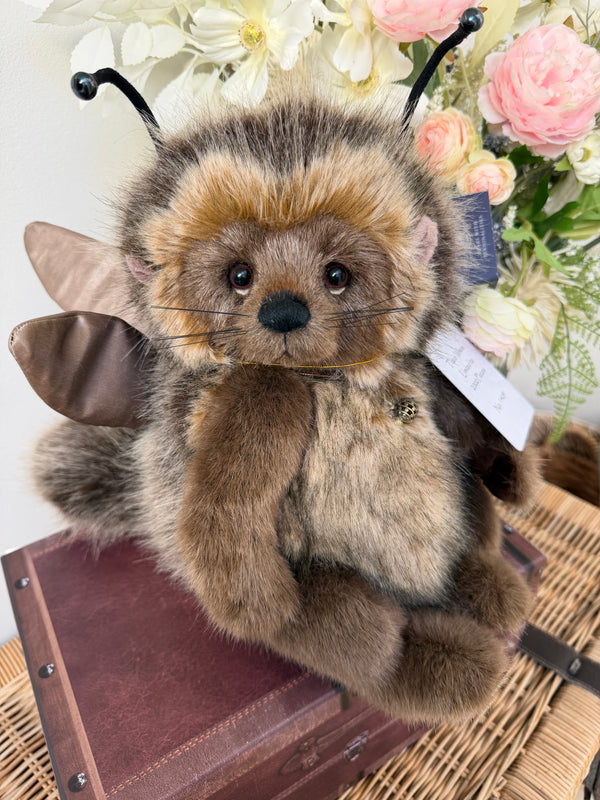 Tizzie Whizie Signature Collection Charlie Bears Limited Edition No 1409