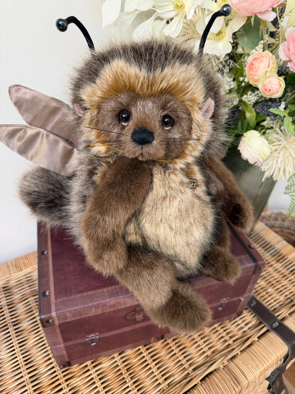 Tizzie Whizie Signature Collection Charlie Bears Limited Edition No 1409