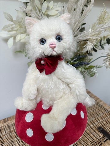 Wilberforce Charlie Bears Isabelle Collection Limited Edition Kitten Cat No 219