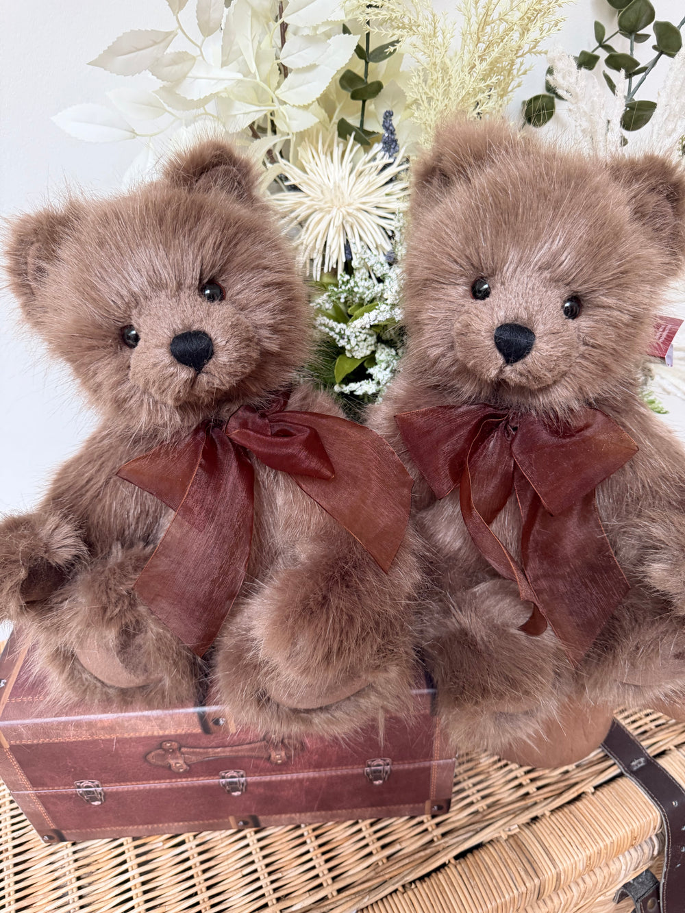 Oak Charlie Bears 2026 Plush Collection Teddy Bear