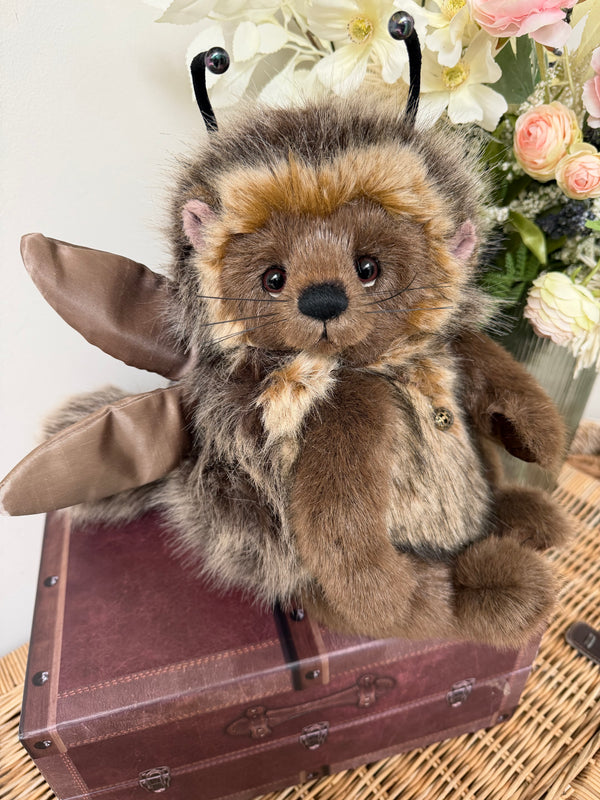 Tizzie Whizie Signature Collection Charlie Bears Limited Edition No 1418