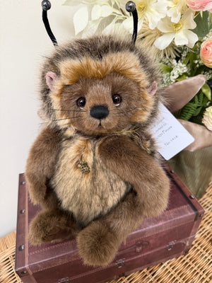 Tizzie Whizie Signature Collection Charlie Bears Limited Edition No 1418