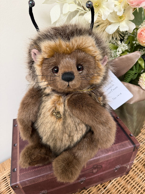 Tizzie Whizie Signature Collection Charlie Bears Limited Edition No 1418