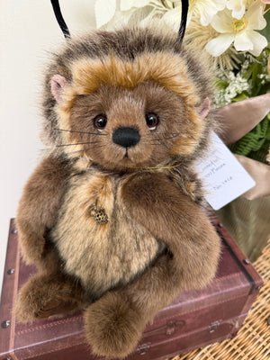 Tizzie Whizie Signature Collection Charlie Bears Limited Edition No 1418