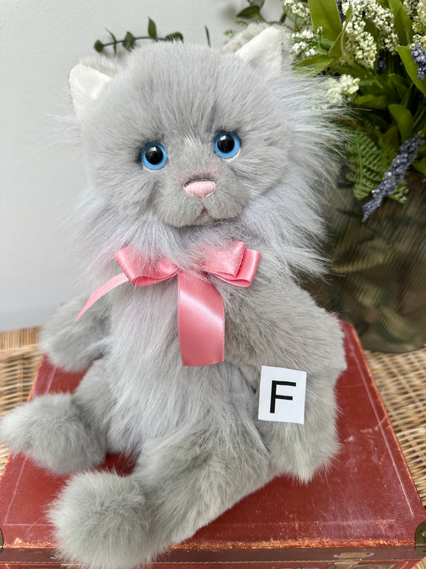Dibbinsdale Charlie Bears Plush Collection Kitten Cat