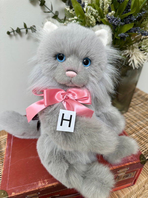 Dibbinsdale Charlie Bears Plush Collection Kitten Cat
