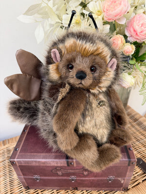 Tizzie Whizie Signature Collection Charlie Bears Limited Edition No 1234