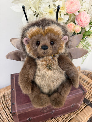 Tizzie Whizie Signature Collection Charlie Bears Limited Edition No 1233