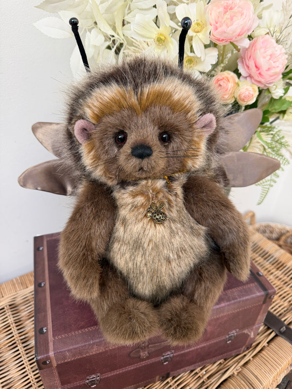 Tizzie Whizie Signature Collection Charlie Bears Limited Edition No 1233