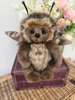 Tizzie Whizie Signature Collection Charlie Bears Limited Edition No 1223