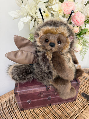 Tizzie Whizie Signature Collection Charlie Bears Limited Edition No 1223