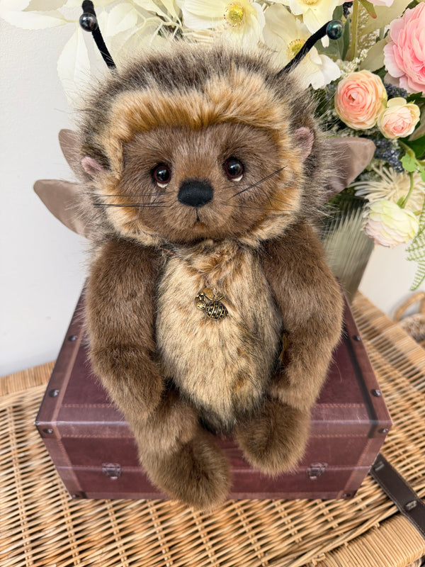 Tizzie Whizie Signature Collection Charlie Bears Limited Edition No 1224