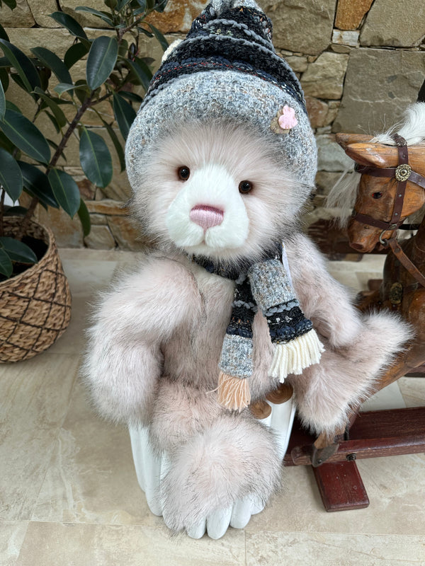 Hurley Burley Large Standing Plush Limited Edition Charlie Bear No 704