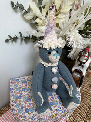 Gene Isabelle Collection Limited Edition Collectable Clown Bear No 181