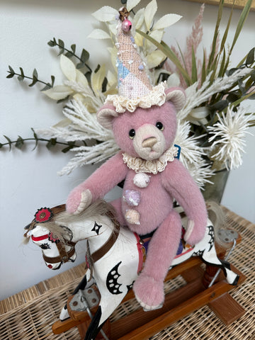 Minnelli Isabelle Collection Limited Edition Pink Clown Bear No 180