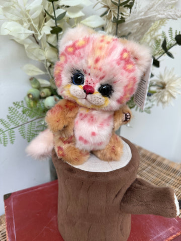 Fantasy Cat Limited Edition Soft Plush Artist Collectable No 112