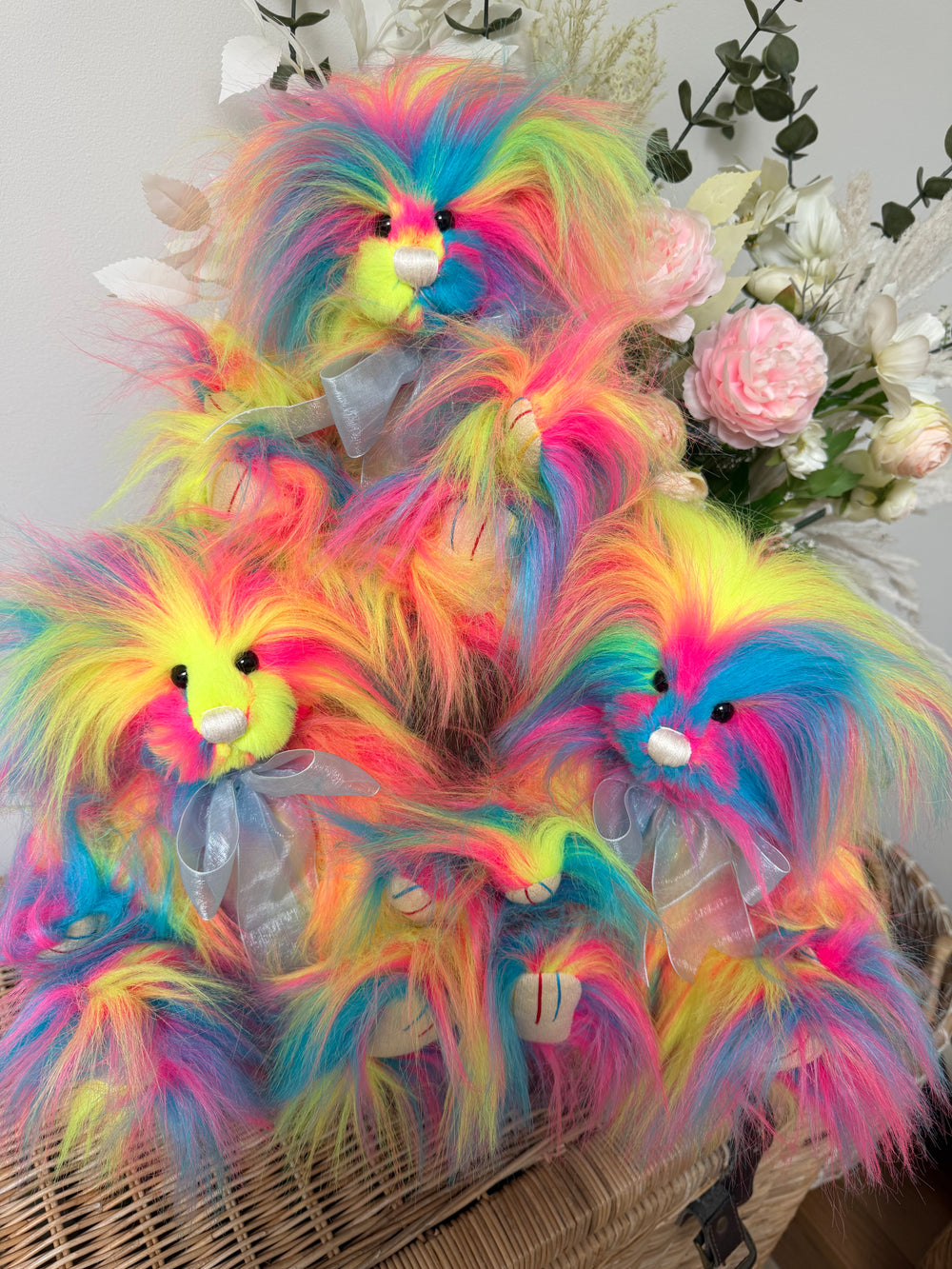 Razzle Charlie Bears Plush Collection Multi coloured Teddy Bear