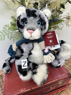 Babbledy Paw Store Exclusive Charlie Bears Plush Collection Snow Leopard