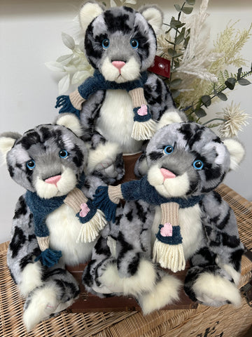 Babbledy Paw Store Exclusive Plush Collection Snow Leopard