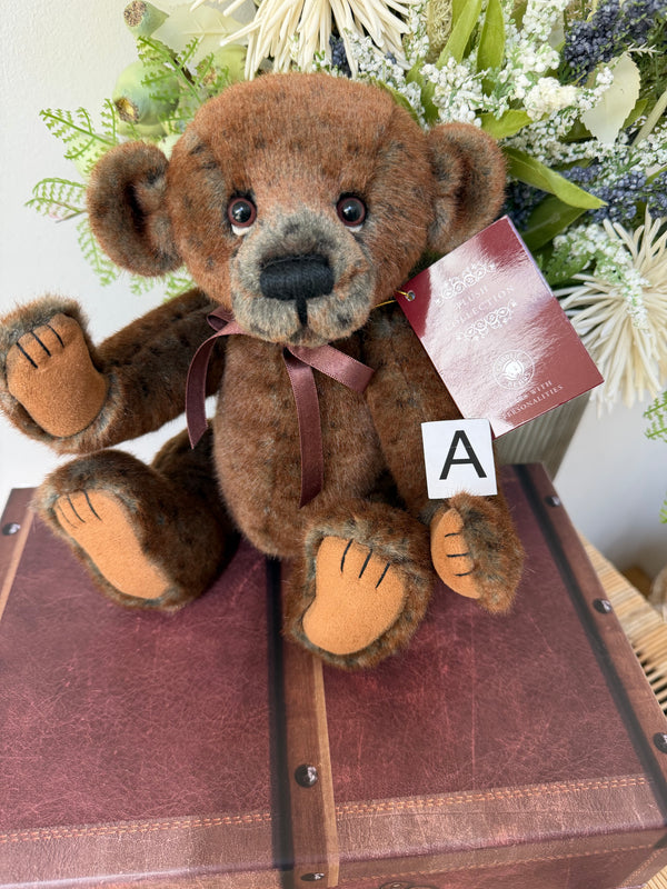 Wilson Charlie Bears Paw Store Exclusive Collectable Teddy Bear
