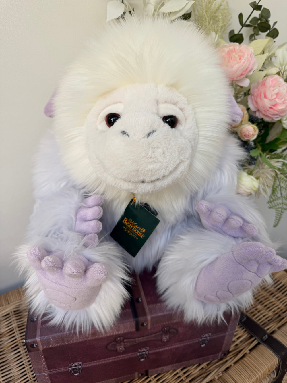 Trundle Bearhouse by Charlie Bears Plush 32cm Yeti