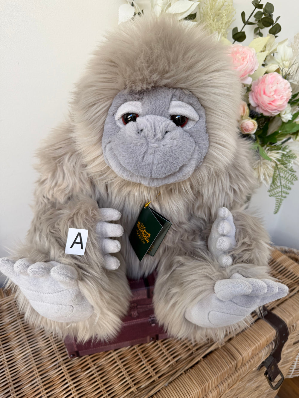 Thud Bearhouse by Charlie Bears Plush 36cm Yeti
