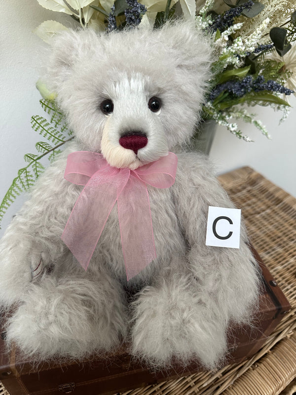 Rosienna Charlie Bears Plush Collection Teddy Bear