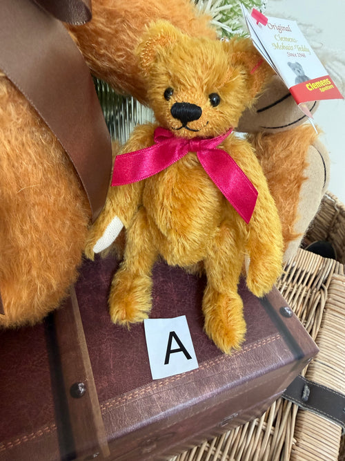 Clever Teddy Tomke Clemens Honey Mohair Plush Key Ring  / Coin Purse