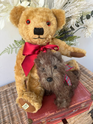 The Merrythought Growler Bear Heritage Collection No 51