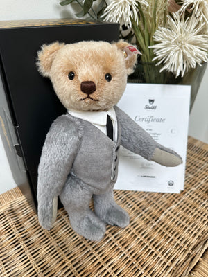 007 2024 James Bond Goldfinger Musical Teddy Bear No 291