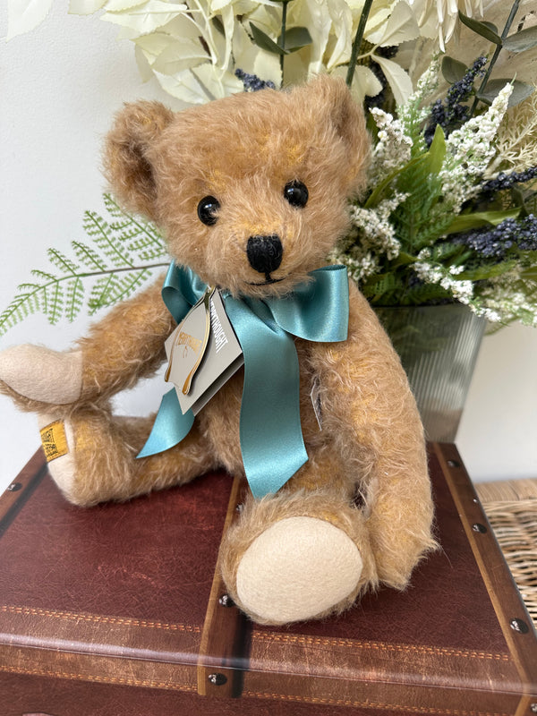Windsor 12 Inch Traditional Teddy Bear Handmade in the UK