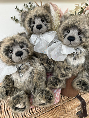 Grumbles Charlie Bears Secrets Collection Teddy Bear