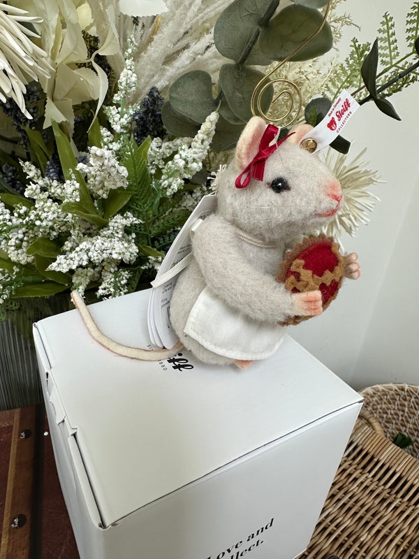 Steiff Miniature Bakery Mouse Limited Edition Ornament No 712