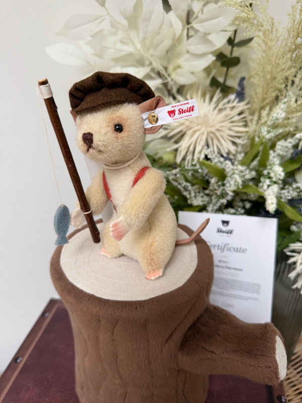 Huckleberry Finn Mouse Miniature Steiff Limited Edition No 1017