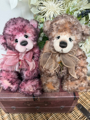 Camelot Charlie Bears Isabelle Limited Edition Mohair / Alpaca Collectable Bear No 221