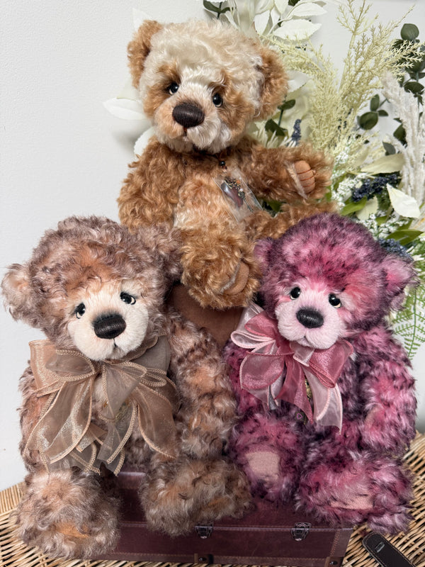 Camelot Charlie Bears Isabelle Limited Edition Mohair / Alpaca Collectable Bear No 221