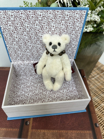 Charlie Bears Study Budy Miniature Polar Bear in Blue Book / Case