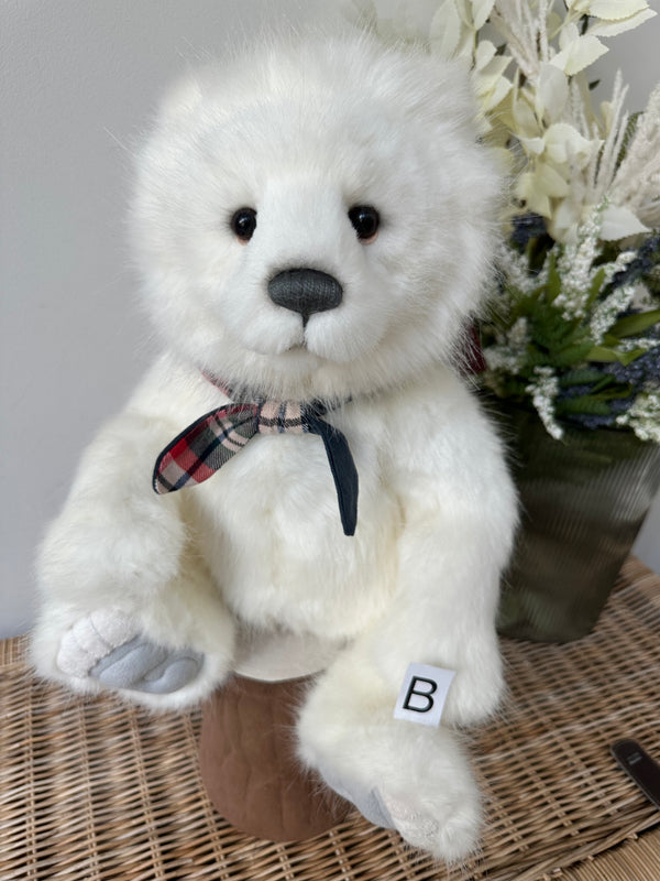 Urma 43cm Plush Collection Polar Bear Teddy Bear