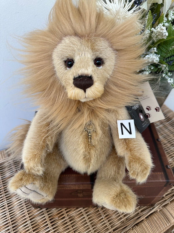 Anniversary Linus Charlie Bears  Plush Collection Lion