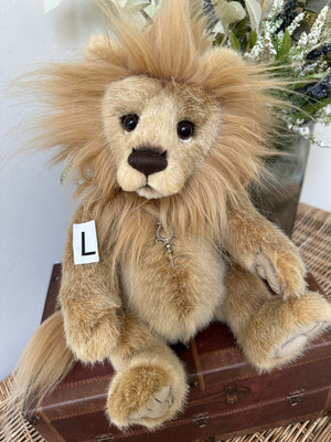 Anniversary Linus Charlie Bears  Plush Collection Lion
